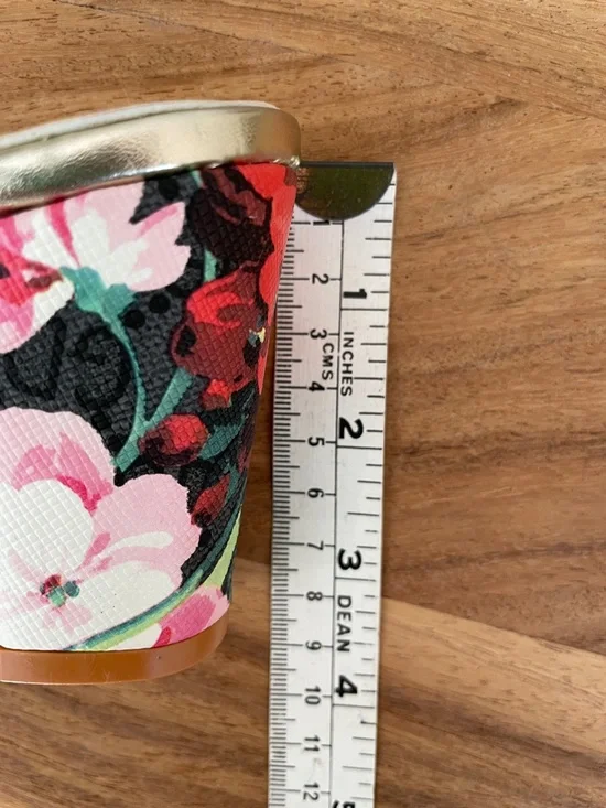 7.5. NWOT Chinese Floral Pointed Mules in Red Multi - Picture 5 of 6